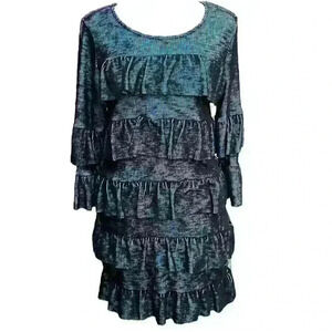 Stretchy tiered ruffle dress size M